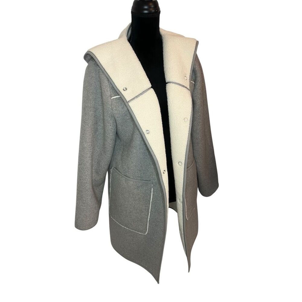 NWT Mo-Ka Women's Gray Sherpa Lined Hooded Overcoat Size L Winter Coat - Picture 3 of 10